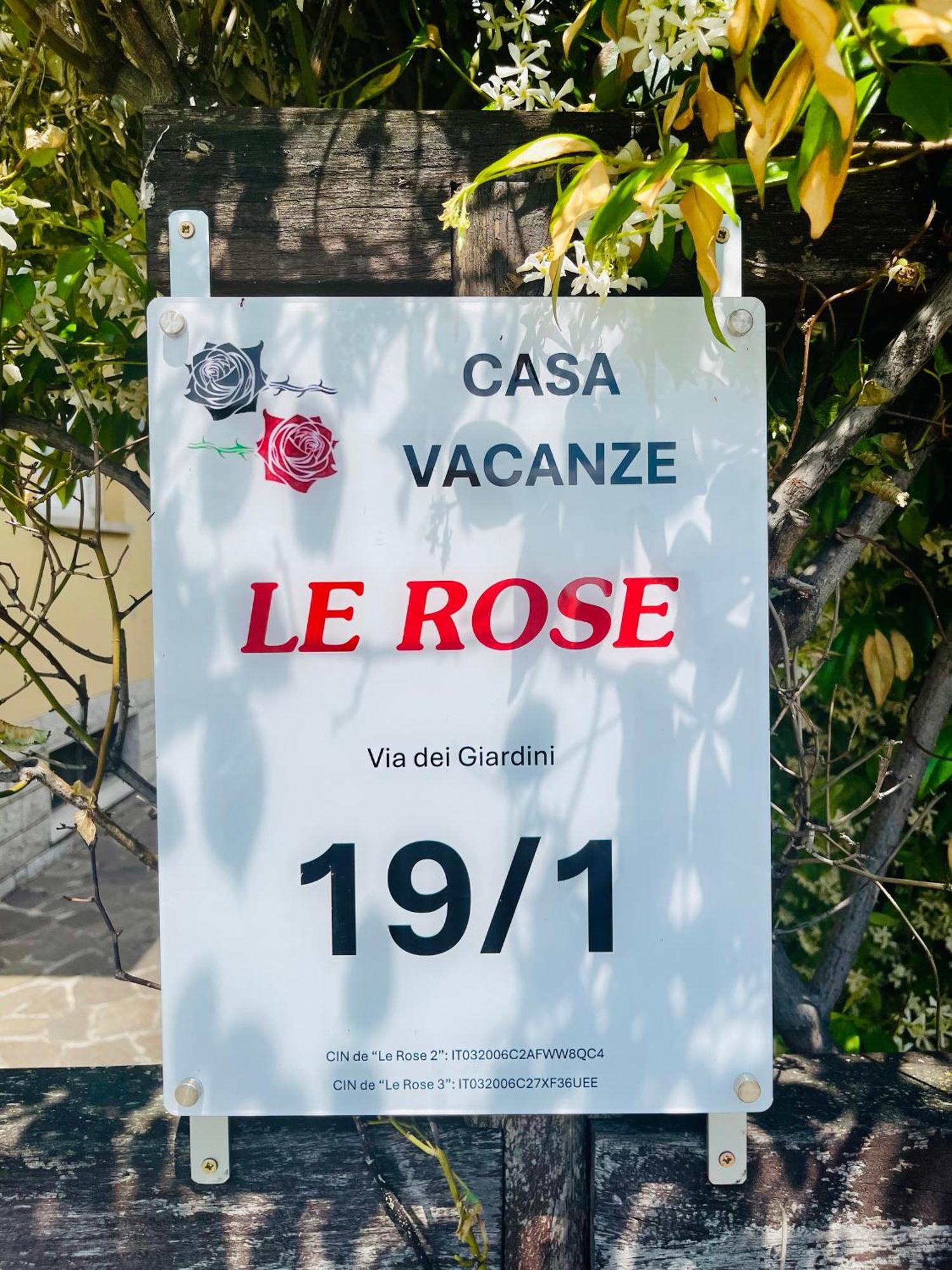 Appartement Le Rose à Trieste Extérieur photo