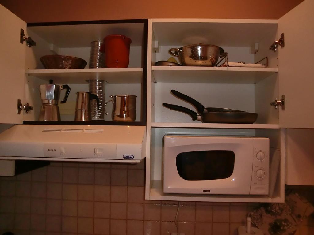 Appartement Le Rose à Trieste Extérieur photo