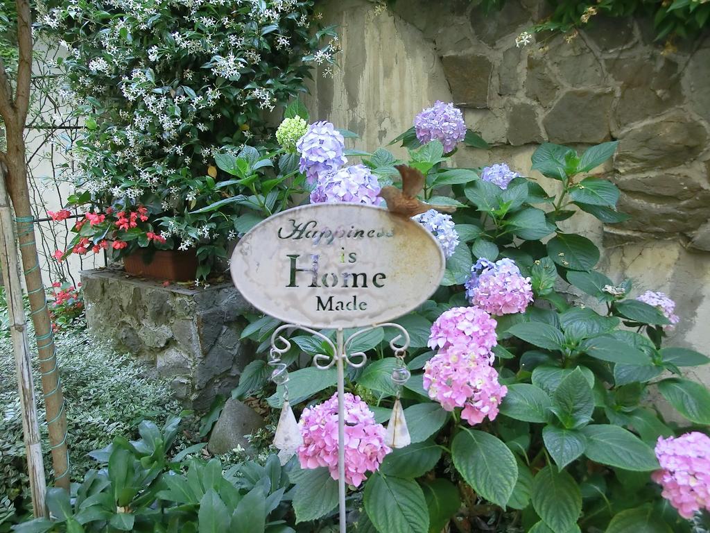 Appartement Le Rose à Trieste Extérieur photo